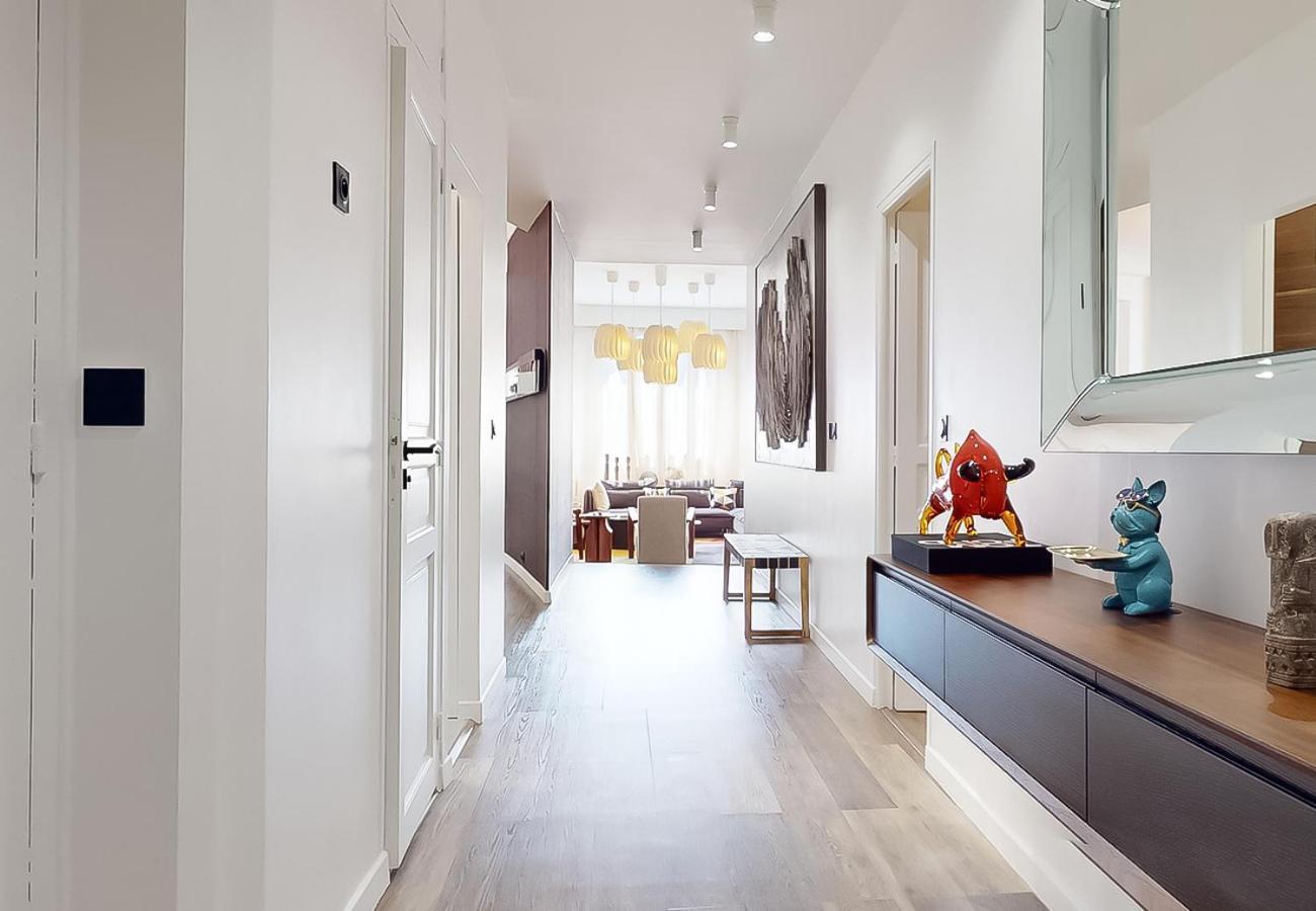 Signature Champs Elysees Appartement
